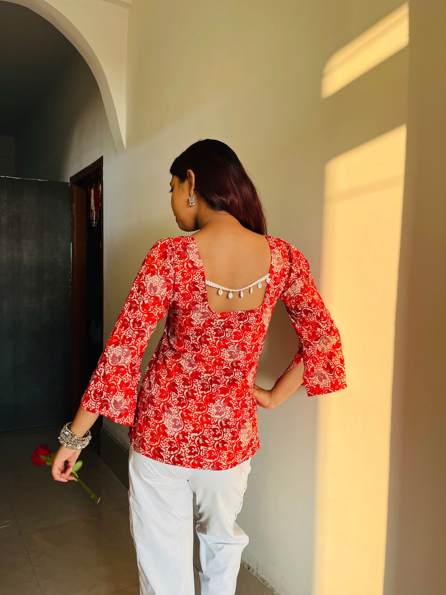 Gulnaar Kurti